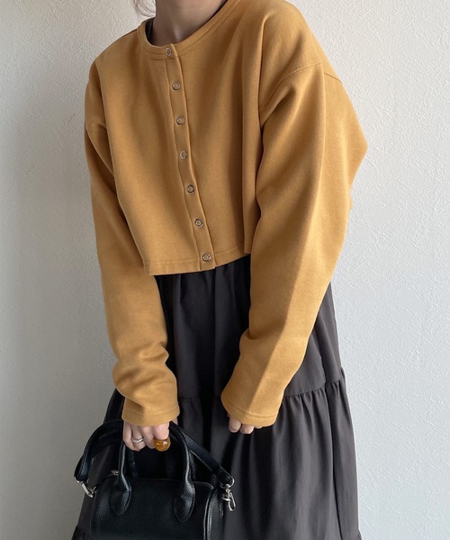 w closet（ダブルクローゼット）の「スウェットクルーネックカーディガン（カーディガン/ボレロ・レディース・ライム/グリーン/アイボリー/スミクロ/オレンジ系・FREE）」の22枚目の写真