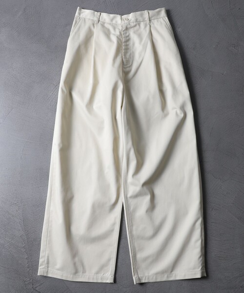 FREAK'S STORE（フリークスストア）の「WEB限定 タックワイドストレートシルエット ワークパンツ/TCツイル/デニム/チノパンツ（チノパンツ・メンズ・ライトインディゴブルー/ベージュ/ダークインディゴブルー/ブラック/オフホワイト/オリーブ・LARGE/SMALL/MEDIUM）」の14枚目の写真