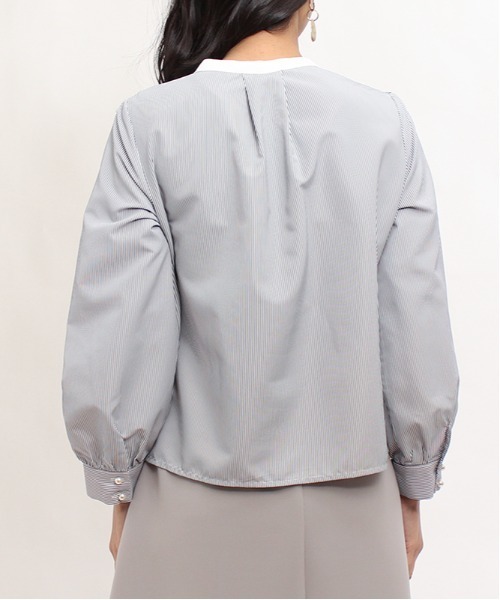 TRUDEA(トルディア)の「配色バンドカラーSTブラウス(シャツ/ブラウス・レディース・ホワイト×ネイビー/ホワイト×ブルー・SMALL/MEDIUM/LARGE)」の7枚目の写真