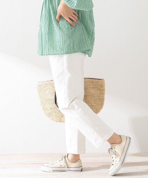 URBAN RESEARCH Sonny Label(アーバンリサーチサニーレーベル)の「ナチュラルストレッチコットンイージーパンツ(その他パンツ・レディース・ライトグレー/オフホワイト/ライトカーキ・FREE)」の15枚目の写真