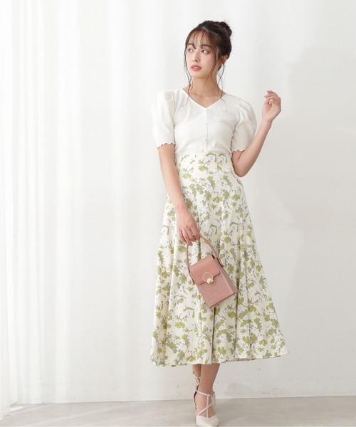 PROPORTION BODY DRESSING（プロポーションボディドレッシング）の「【美人百花5月号掲載 宇垣美里さん着用商品】フラワープリントフレアマチハイウエストスカート / 1212120402（スカート・レディース・オフホワイト/ベージュ・SMALL/MEDIUM）」の4枚目の写真