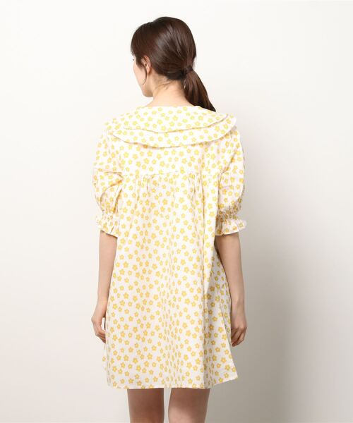 WC（ダブル シー）の「フラワーダブルカラーワンピース（ワンピース・レディース・ブラック/イエロー/グリーン・FREE）」の4枚目の写真