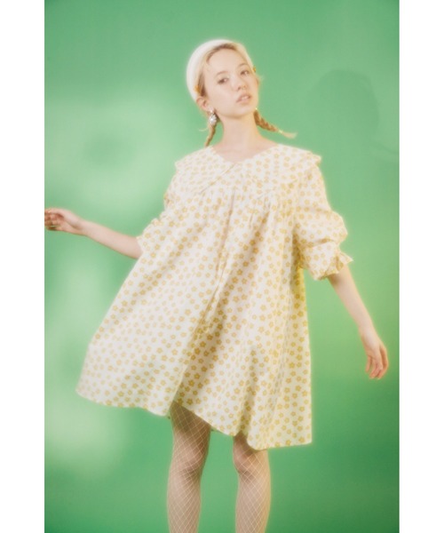 WC（ダブル シー）の「フラワーダブルカラーワンピース（ワンピース・レディース・ブラック/イエロー/グリーン・FREE）」の3枚目の写真