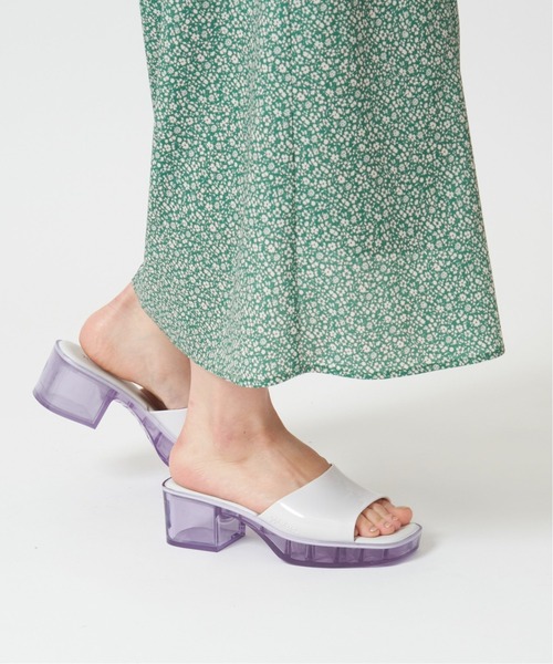 U by SPICK&SPAN(ユーバイスピックアンドスパン)の「【melissa/メリッサ】 Shape Adスクエアトゥヒール(その他シューズ・レディース・ホワイト/ピンク/ブラック・38/36/37)」の5枚目の写真