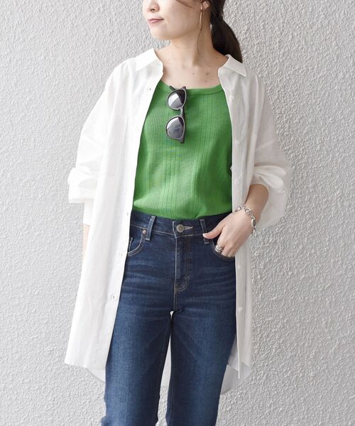 SHIPS(シップス)の「*〈手洗い可能〉レーヨンリネンルーズチュニックシャツ◆(シャツ/ブラウス・レディース・チャコールグレー/レッド/ライトグリーン/オフホワイト・ONE SIZE)」の2枚目の写真