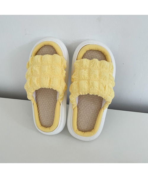 FREE BLUES（フリーブルース）の「厚底スリッパ（ルームシューズ/スリッパ・レディース・パープル/アイボリー/イエロー/ブルー・MEDIUM/SMALL）」の9枚目の写真