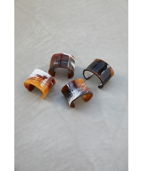 STYLEMIXER（スタイルミキサー）の「マーブルワイドバングル（バングル/リストバンド・レディース・ライトブラウン/ベージュ・FREE）」の7枚目の写真