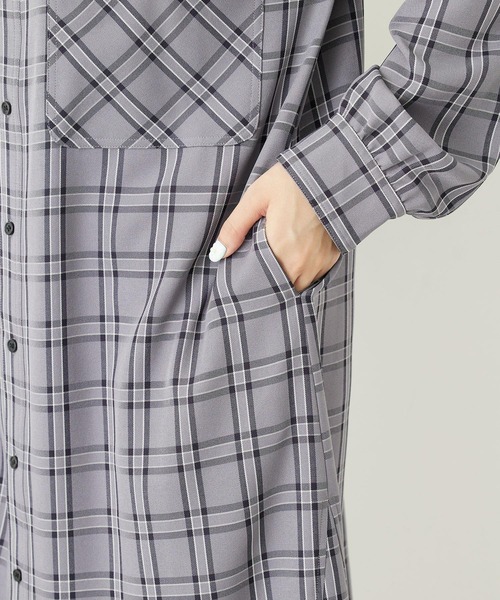 MILKFED.（ミルクフェド）の「BACK LOGO PLAID SHIRT DRESS（ワンピース・レディース・ベージュ/ライトグレー/グリーン・ONE SIZE）」の15枚目の写真