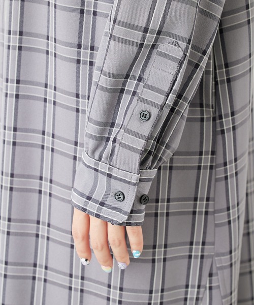 MILKFED.（ミルクフェド）の「BACK LOGO PLAID SHIRT DRESS（ワンピース・レディース・ベージュ/ライトグレー/グリーン・ONE SIZE）」の16枚目の写真