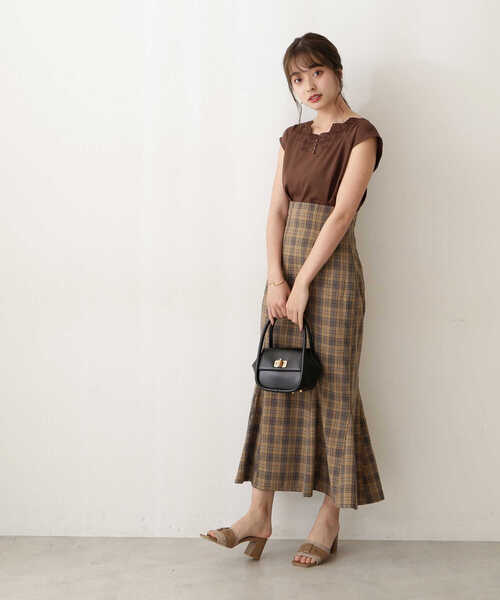 PROPORTION BODY DRESSING（プロポーションボディドレッシング）の「トライアングルチェックマーメイドスカート / 1212220506（スカート・レディース・オフホワイト/ブラウン・SMALL/MEDIUM）」の21枚目の写真