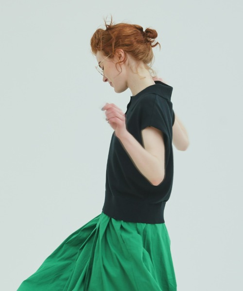 EDIT Gris（エディットグリ）の「襟付きポロニットベスト（ベスト・レディース・ブラック/ブラウン/グリーン/レッド・FREE）」の5枚目の写真