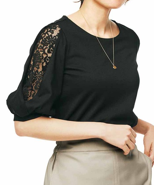 IEDIT(イディット)の「IEDIT 袖スリット&レース遣いの抗菌防臭カットソートップス(Tシャツ/カットソー・レディース・ブラック/ブルー・MEDIUM/XX-LARGE/LARGE/X-LARGE/SMALL)」の2枚目の写真