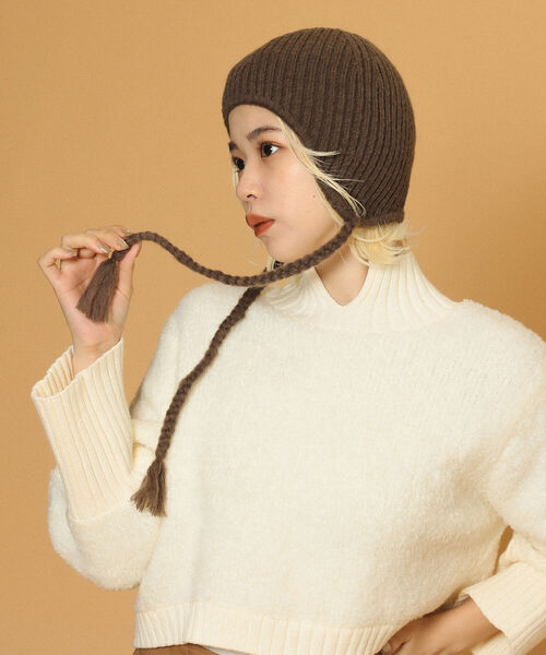 Ray BEAMS(レイビームス)の「Ray BEAMS / イヤーフラップ ニットキャップ(ニットキャップ/ビーニー・レディース・カーキ/ブラック・ONE SIZE)」の8枚目の写真