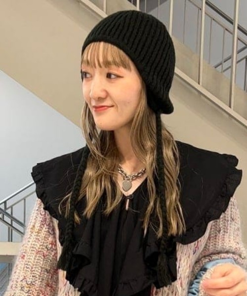 Ray BEAMS(レイビームス)の「Ray BEAMS / イヤーフラップ ニットキャップ(ニットキャップ/ビーニー・レディース・カーキ/ブラック・ONE SIZE)」の13枚目の写真