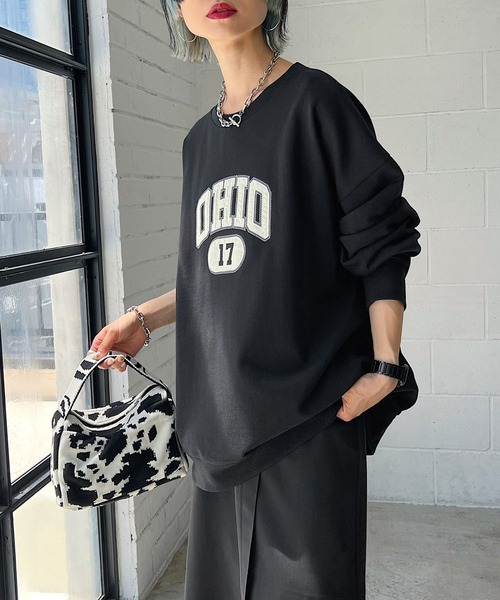 PAGEBOY（ページボーイ）の「カレッジスウェットプルオーバー（スウェット・レディース・ブラック/オートミール/オフホワイト・FREE）」の3枚目の写真