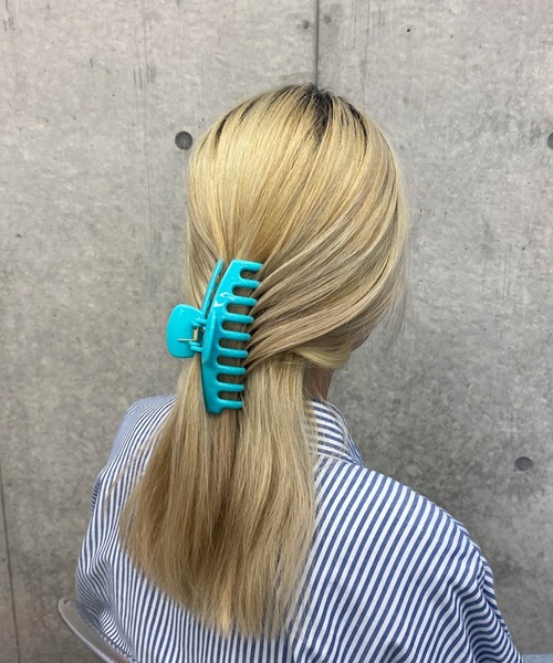 WEGO(ウィゴー)の「WEGO/BIGカラーバンスクリップ(バレッタ/ヘアクリップ・レディース・グリーン系その他/ピンク/オフホワイト/その他1・FREE)」の1枚目の写真