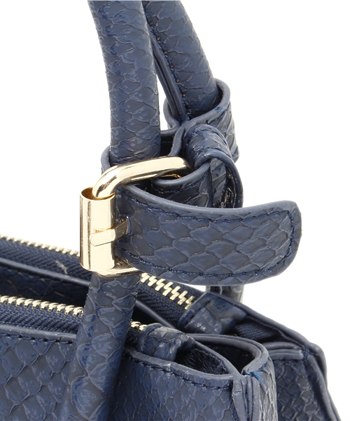 CAPRICIEUX LE'MAGE（カプリシューレマージュ）の「ミディアムスクエアトート（ショルダーバッグ・レディース・ホワイト/イエロー/ネイビー・FREE）」の13枚目の写真