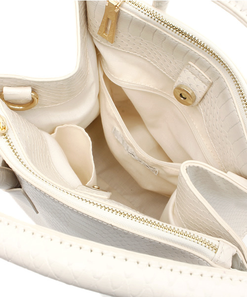 CAPRICIEUX LE'MAGE（カプリシューレマージュ）の「ミディアムスクエアトート（ショルダーバッグ・レディース・ホワイト/イエロー/ネイビー・FREE）」の10枚目の写真