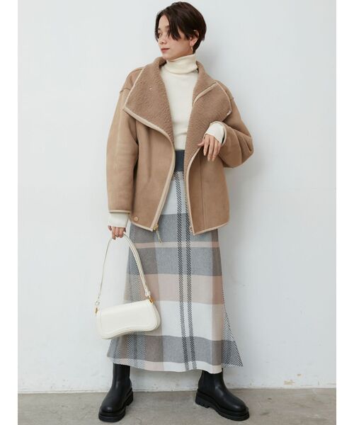 JW PEI(ジェイダブリューペイ)の「【JWPEI】Joy Bag(ショルダーバッグ・レディース・ホワイト/ブラック/グリーン・FREE)」の5枚目の写真