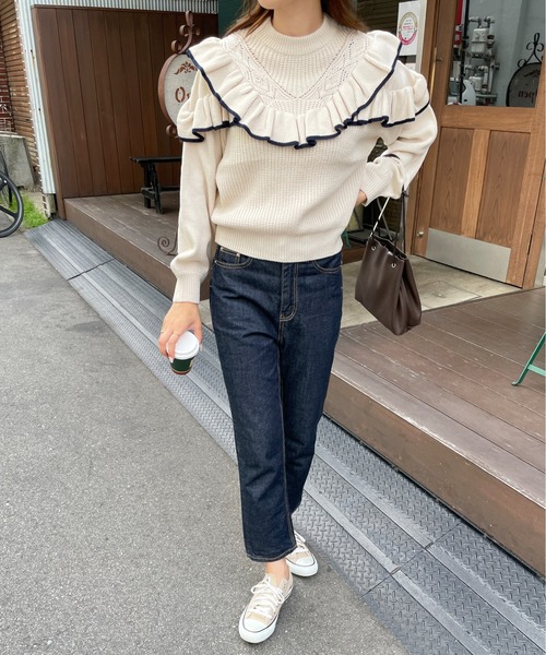 Meli rich（メリーリッチ）の「トレンドライクに。ヨークフリルバイカラーニット（ニット/セーター・レディース・ブラック/グリーン/アイボリー・MEDIUM）」の13枚目の写真