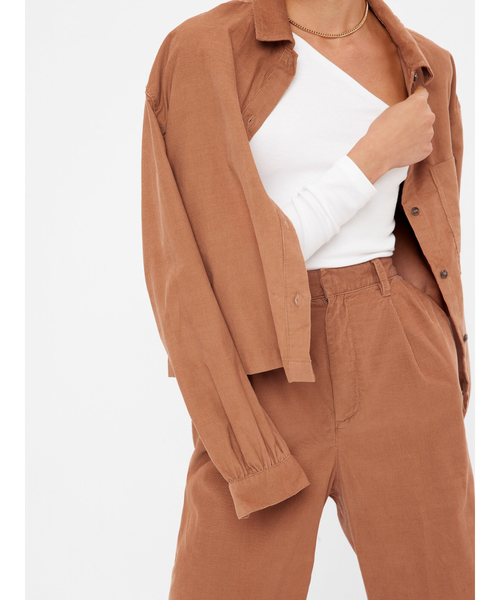 GAP（ギャップ）の「ハイライズ プリーツ テーパード コーデュロイデニム（デニムパンツ・レディース・ベージュ/ブラウン/ブラウン系その他・2/0/4/6/8/10/00/000）」の10枚目の写真