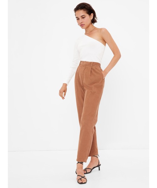 GAP（ギャップ）の「ハイライズ プリーツ テーパード コーデュロイデニム（デニムパンツ・レディース・ベージュ/ブラウン/ブラウン系その他・2/0/4/6/8/10/00/000）」の18枚目の写真