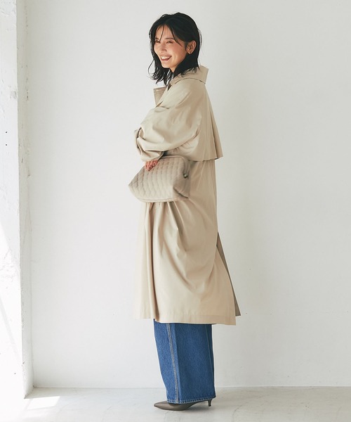 RIVE DROITE（リヴドロワ）の「柔らかい素材感/ライトタフタロングコート（ステンカラーコート・レディース・ベージュ/グレー系その他・FREE）」の12枚目の写真