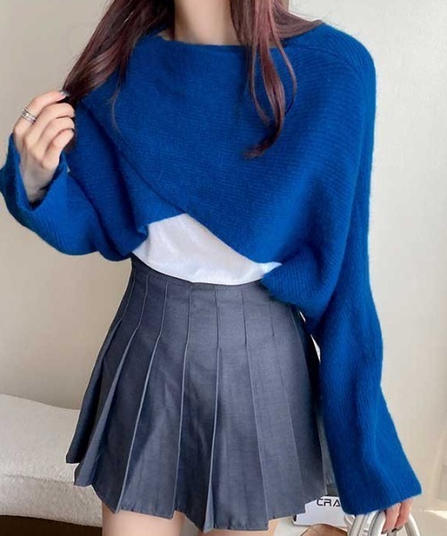 Vipoa(ヴィポア)の「クロスラップショートニット(ニット/セーター・レディース・ブラック/ベージュ/グレー/アイボリー/ブルー・FREE)」の5枚目の写真