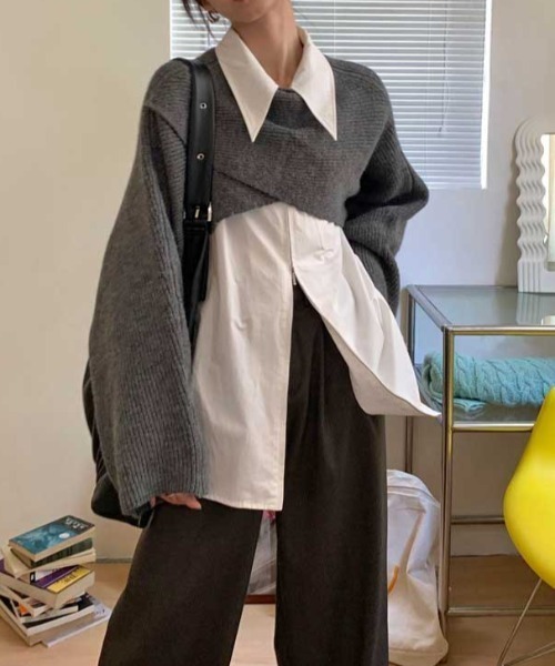 Vipoa(ヴィポア)の「クロスラップショートニット(ニット/セーター・レディース・ブラック/ベージュ/グレー/アイボリー/ブルー・FREE)」の17枚目の写真