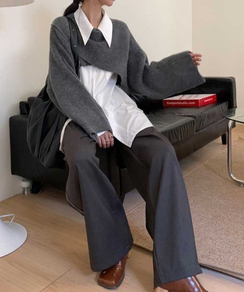 Vipoa(ヴィポア)の「クロスラップショートニット(ニット/セーター・レディース・ブラック/ベージュ/グレー/アイボリー/ブルー・FREE)」の19枚目の写真