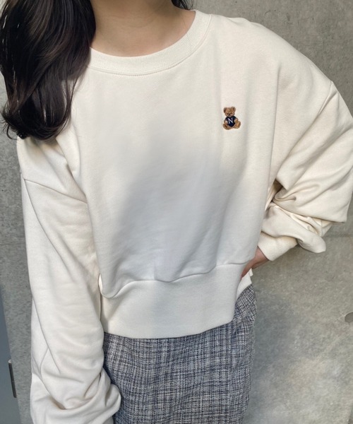 one after another NICE CLAUP（ワンアフターアナザーナイスクラップ）の「NCくま刺しゅうスウェット（スウェット・レディース・ネイビー/ブラウン/グリーン/アイボリー・FREE）」の5枚目の写真