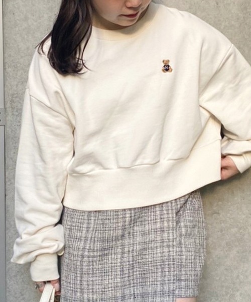 one after another NICE CLAUP（ワンアフターアナザーナイスクラップ）の「NCくま刺しゅうスウェット（スウェット・レディース・ネイビー/ブラウン/グリーン/アイボリー・FREE）」の8枚目の写真