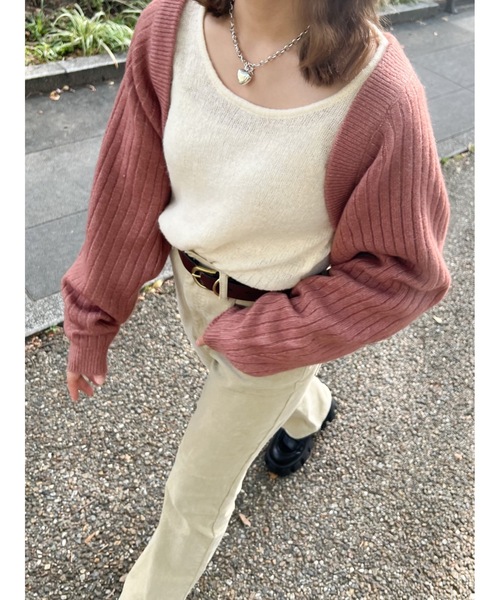 JUMELLE（ジュメロ）の「もちもちニットボレロ（カーディガン/ボレロ・レディース・アイボリー/ピンク・MEDIUM）」の2枚目の写真