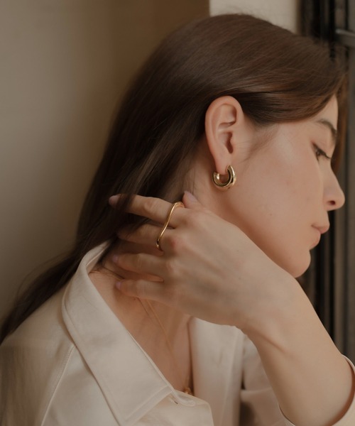 novice(ノーヴィス)の「【novice】Double Finger Ring(リング・レディース・ゴールド/シルバー・FREE)」の9枚目の写真
