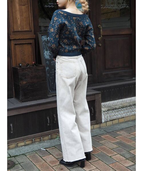 EVRIS（エヴリス）の「フロントボタンフラワージャガードニットトプス（ニット/セーター・レディース・グリーン/ブラック・FREE）」の17枚目の写真