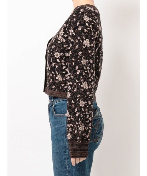 EVRIS（エヴリス）の「フロントボタンフラワージャガードニットトプス（ニット/セーター・レディース・グリーン/ブラック・FREE）」の19枚目の写真