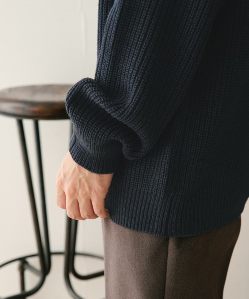 ITEMS URBANRESEARCH(アイテムズ アーバンリサーチ)の「マシンウォッシャブル 畦クルーネックニット(ニット/セーター・メンズ・ネイビー/グレー/レッド/オフホワイト・MEDIUM/LARGE)」の11枚目の写真