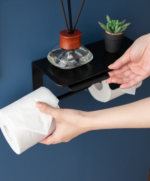 東京家具（トウキョウカグ）の「【HEIM】トイレットペーパーホルダー/2個用（バス/トイレグッズ・レディース・ブラック/ホワイト・FREE）」の4枚目の写真