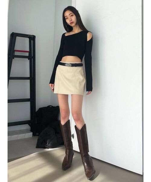 EMODA（エモダ）の「ボクシーハングミニスカート（スカート・レディース・ブラック/グレー/ベージュ・SMALL/MEDIUM）」の10枚目の写真