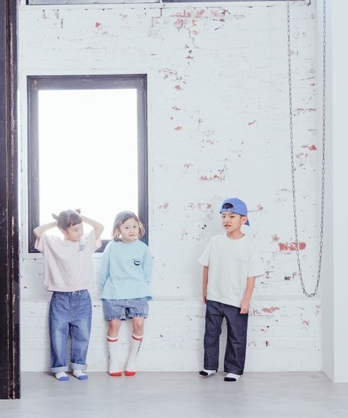 LOWRYS FARM（ローリーズファーム）の「ＣＯＮＥデニムストレートパンツ　177878（デニムパンツ・キッズ・ブルー/ワンウォッシュ/ライトブルー・110cm/120cm/130cm/140cm/150cm）」の11枚目の写真