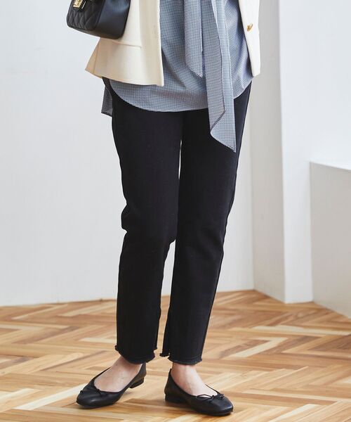 le.coeur blanc(ルクールブラン)の「2WAYストレッチデニムスリムパンツ(デニムパンツ・レディース・グレー/ブラック・36/38)」の19枚目の写真