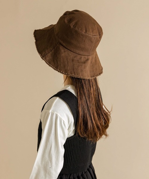 SMELLY（スメリー）の「ツイルフリンジバケットハット（ハット・レディース・ブラウン/ブラック/アイボリー・-）」の17枚目の写真