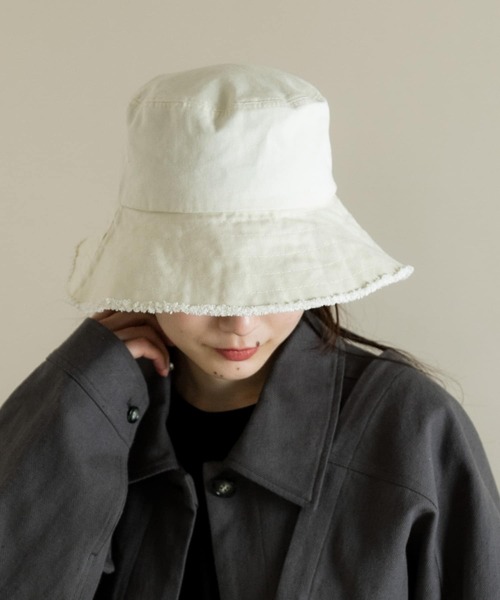 SMELLY（スメリー）の「ツイルフリンジバケットハット（ハット・レディース・ブラウン/ブラック/アイボリー・-）」の22枚目の写真