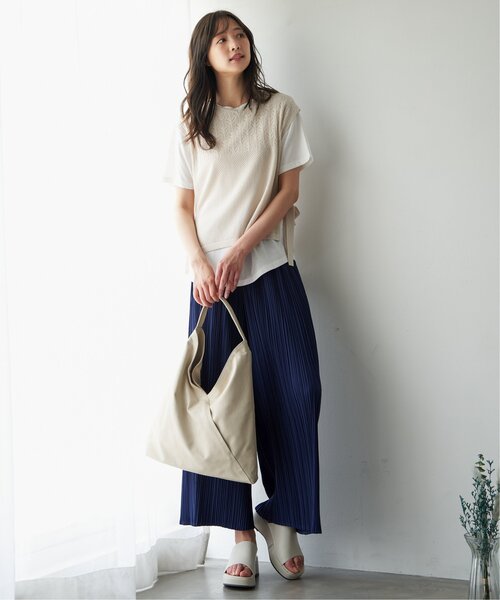 ikka(イッカ)の「スライドサボサンダル(サンダル・レディース・ベージュ/オフホワイト/ブラック・M/L)」の20枚目の写真