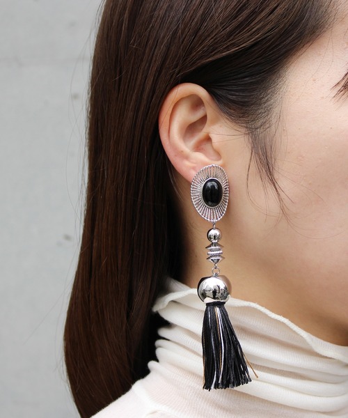 オーバルタッセルピアス/ellipse tassel（ピアス（両耳用