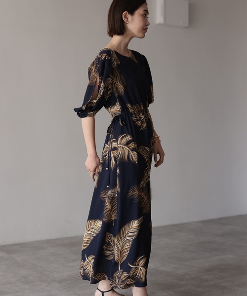 HERENCIA（ヘレンチア）の「ショルダー スリット ドローストリング ボタニカル柄 ワンピース ドレス（ドレス・レディース・ネイビー・FREE）」の15枚目の写真