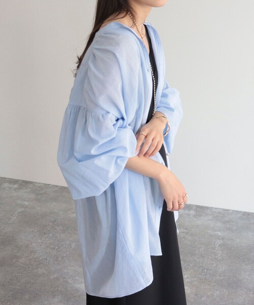 fredy emue（フレディエミュ）の「【fredyemueフレディエミュ】ドロストボリュームシャツブラウス（シャツ/ブラウス・レディース・レッド/サックスブルー/ブラック/オフホワイト/パープル・38）」の17枚目の写真