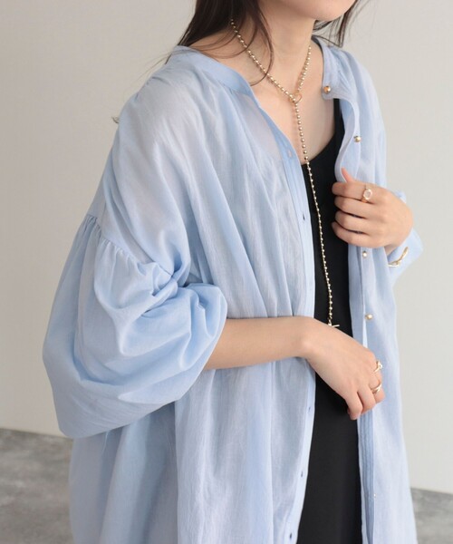 fredy emue（フレディエミュ）の「【fredyemueフレディエミュ】ドロストボリュームシャツブラウス（シャツ/ブラウス・レディース・レッド/サックスブルー/ブラック/オフホワイト/パープル・38）」の19枚目の写真