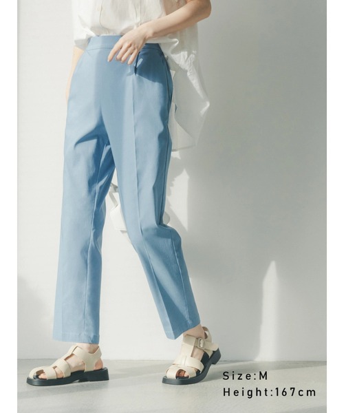 Lugnoncure(ルノンキュール)の「ストレッチテーパードパンツ(その他パンツ・レディース・ブルー/イエロー/ブラック/カーキ/ピンク・SMALL/MEDIUM/LARGE)」の3枚目の写真