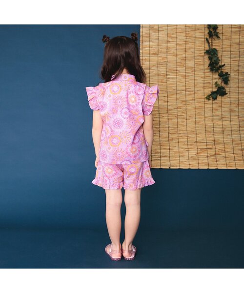 BREEZE（ブリーズ）の「【GIRLS/すっぽり着られる】花火&水風船柄甚平（浴衣・キッズ・レインボー/ラベンダー・80/90/100/110/120/130/140）」の10枚目の写真